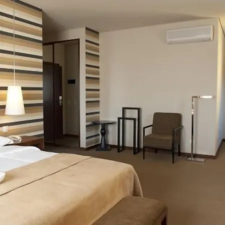 Hotel Grande De Luso 4*